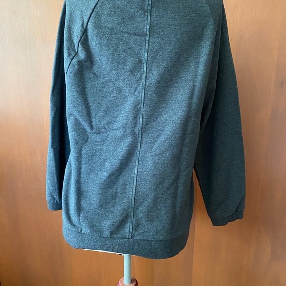 Sequined Victoria’s Secret sweatshirt - Picture 4 of 5